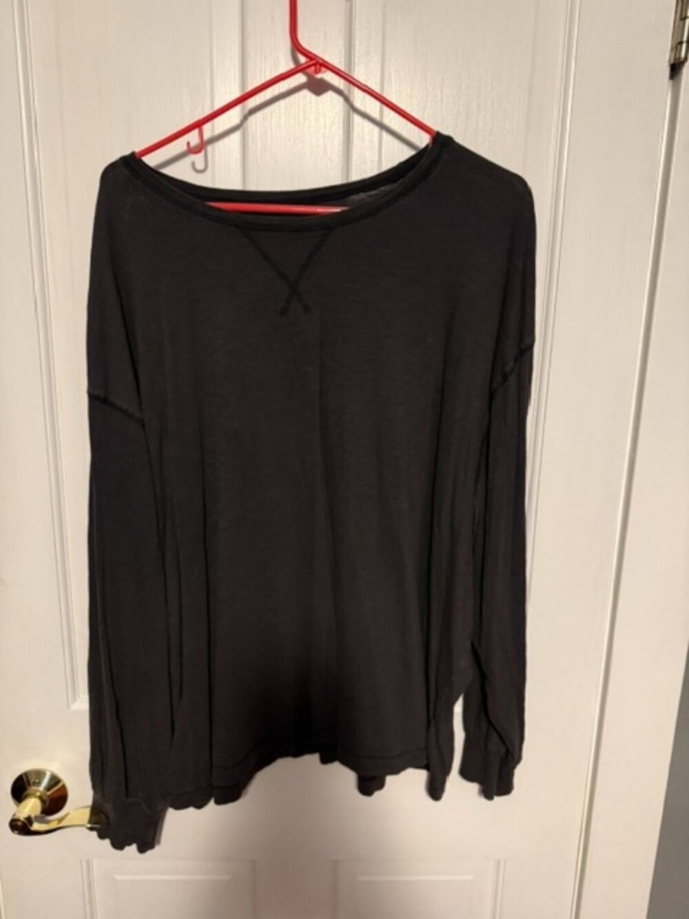 Universal Threads Long Sleeve Grey T-shirt